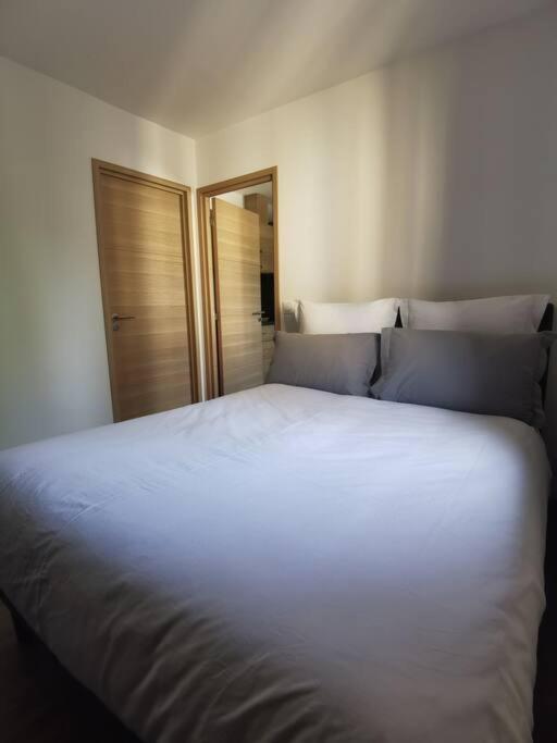 Appartement Centre-Ville Évreux Eksteriør bilde